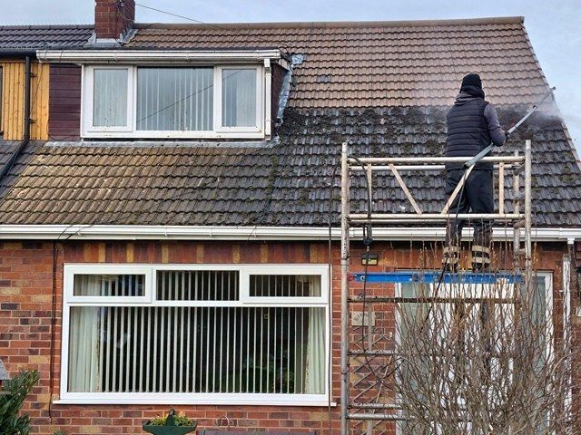 roof-cleaning-26-kireth-ai
