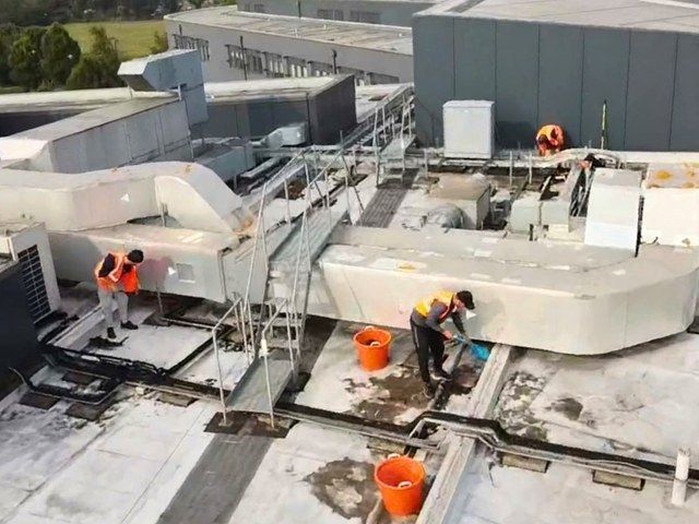 exterior-cleaning-4-kireth-ai